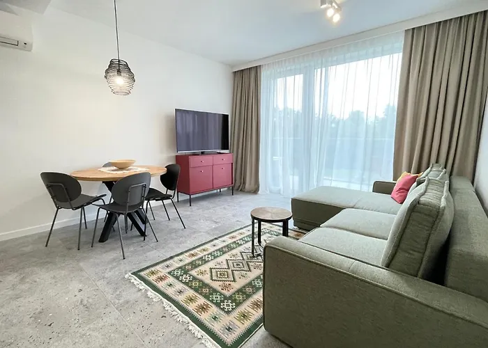 Superior Laguna Beskidow Mountain View! Sauna&gym! Air Condition! * 자제체